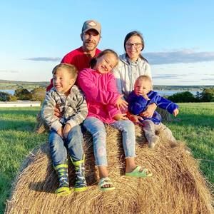 Meet your Posher, Janelle